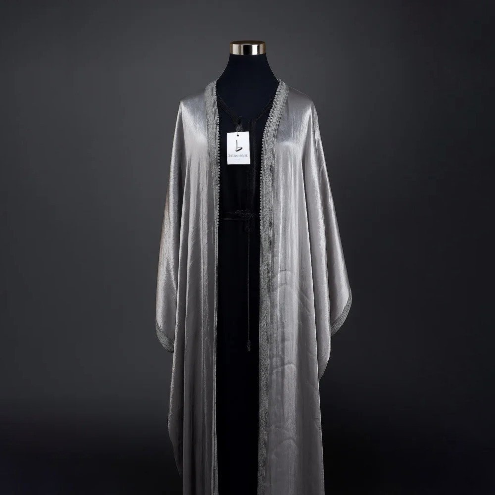 Kimono en Satin de Soie Fait Main