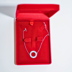 Collier Cercle Gravé en Argent – Élégance Minimaliste