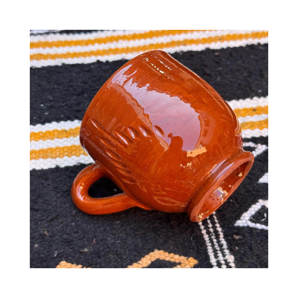 Tasse Traditionnelle en Terre Cuite Émaillée – Finition Brune
