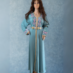 Caftan Bleu Ciel Élégance Douce et Féminine