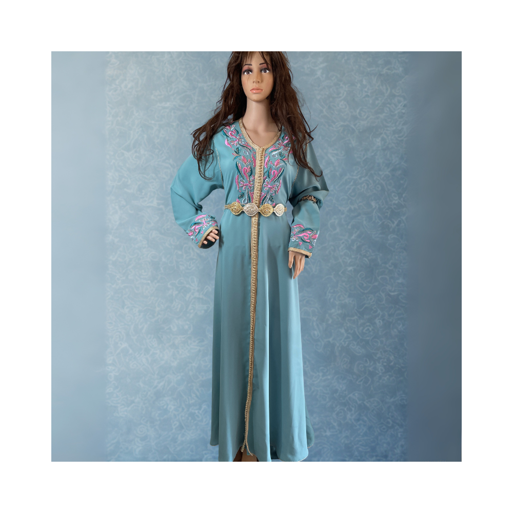 Caftan Bleu Ciel Élégance Douce et Féminine