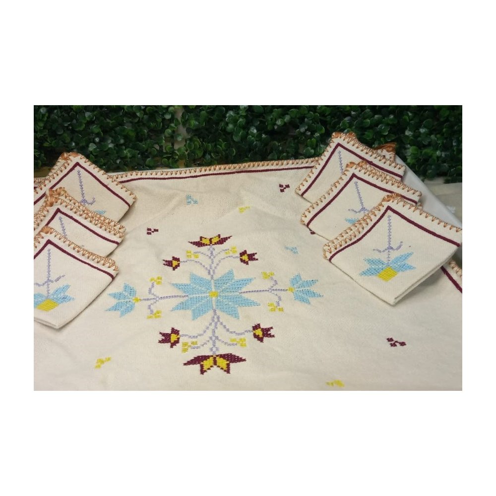 Couvre-plateau en Broderie “Karwa” avec Serviettes