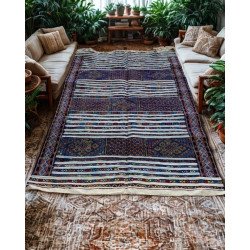 Tapis Berbère Authentique – Tissage Traditionnel en Laine