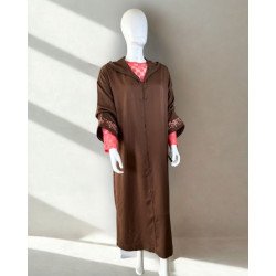 Djellaba marron deux pièces à broderies fines 
