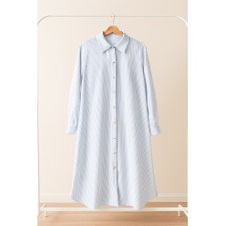 Chemise longue rayée – Élégance décontractée