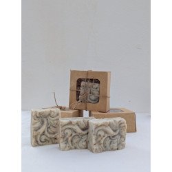 Savon Artisanal Sculpté – Édition Naturelle